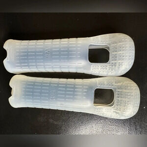 Nintendo Wii Controller Rubber Gel Cover PAIR 2
